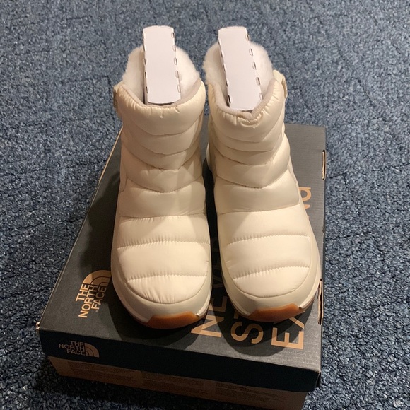 The North Face Thermoball Pull-On Boot - Picture 1 of 5